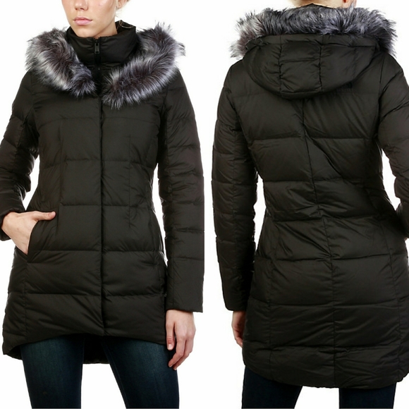 The North Face Womens Dealio Down 
